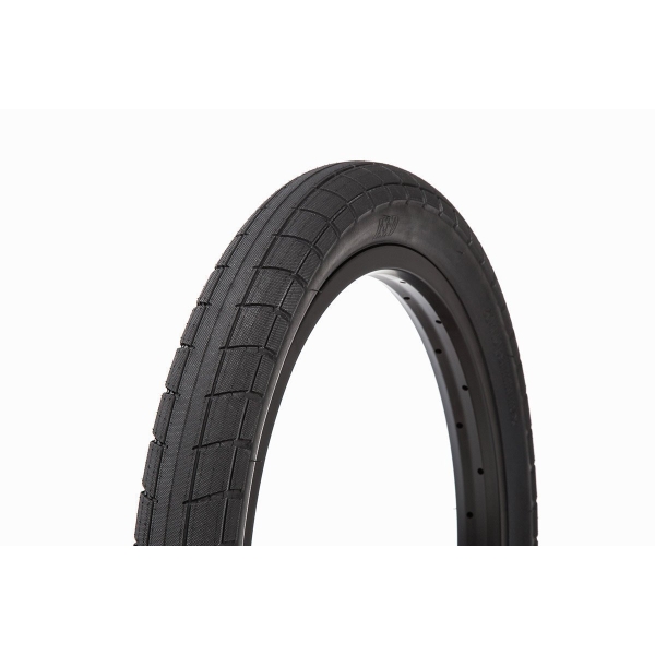 BSD Donnasqueak Tire-3327